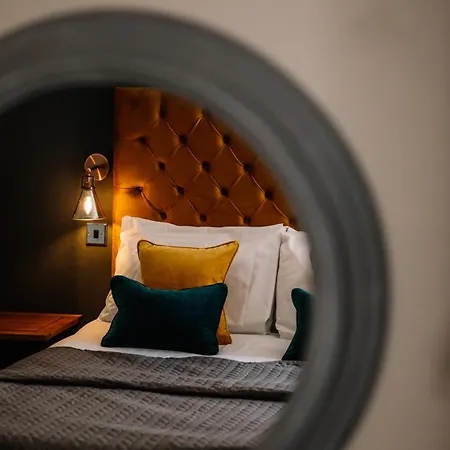 The Crooklands, Bw Signature Collection Pensión Crooklands