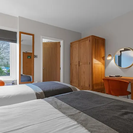 Crooklands Hotel Guest house 3*
