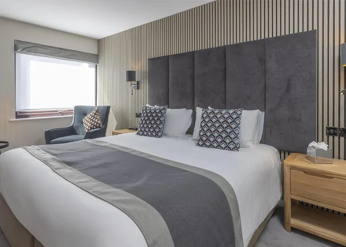 The Crooklands, Bw Signature Collection Guest house