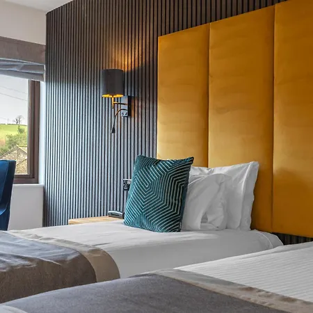 Crooklands Hotel